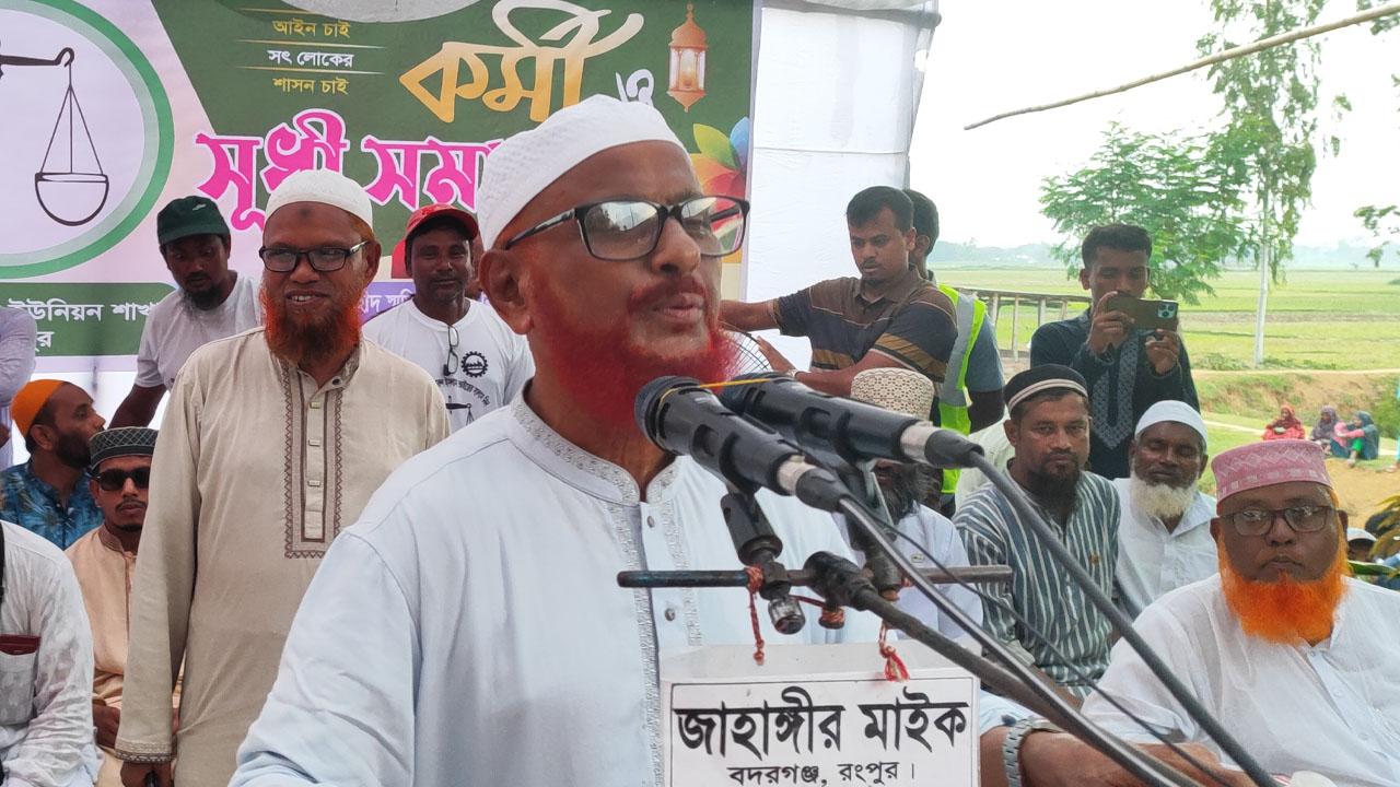 ভারত সব সময় আমাদের ক্ষতি করার চেষ্টায় লিপ্ত: এটিএম আজহার