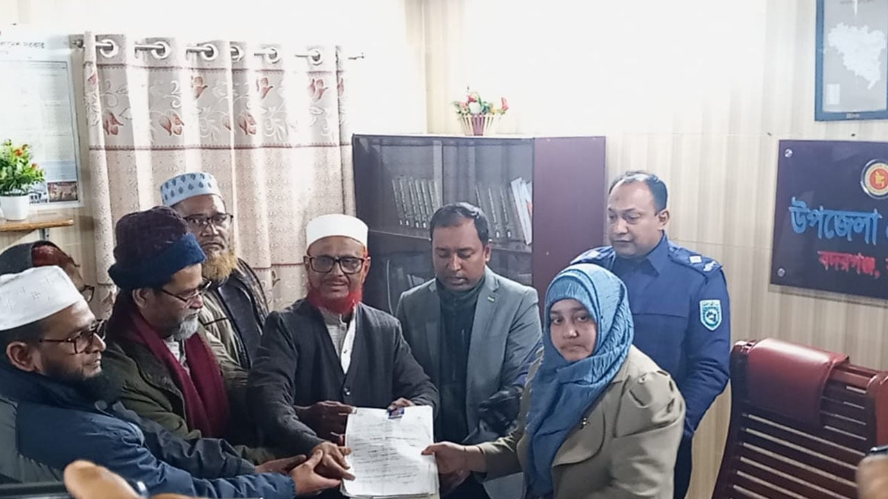 রংপুরে -২ আসনে মনোনয়নপত্র জমা দিয়েছেন এটিএম আজহারুল ইসলাম