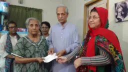 ভাষা সৈনিক আব্দুল মতিনের অসুস্থ সহধর্মিণীকে দেখতে গেলেন সংস্কৃতিমন্ত্রী

