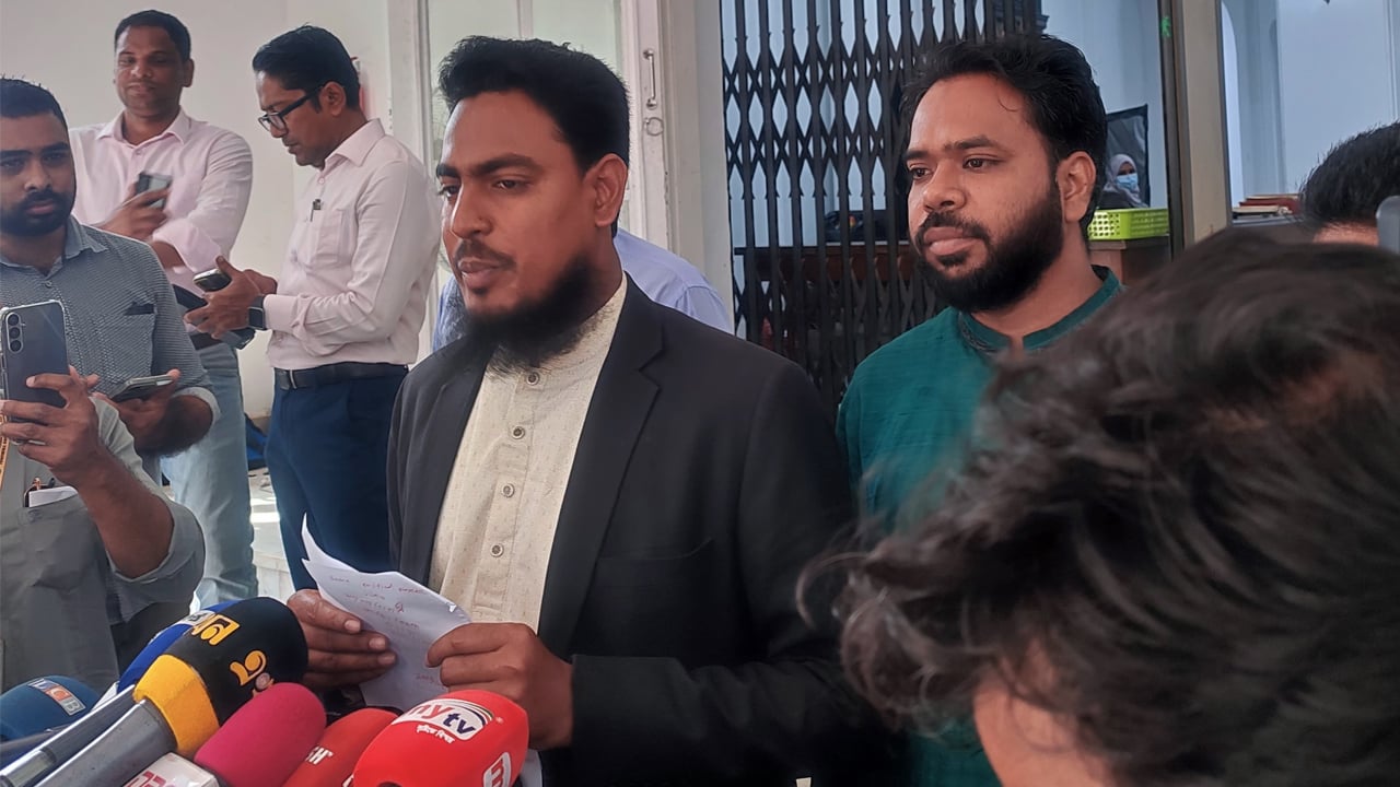 হাসিনাসহ দণ্ডিতদের ফিরিয়ে সাজা কার্যকরের দাবি আখতার হোসেনের