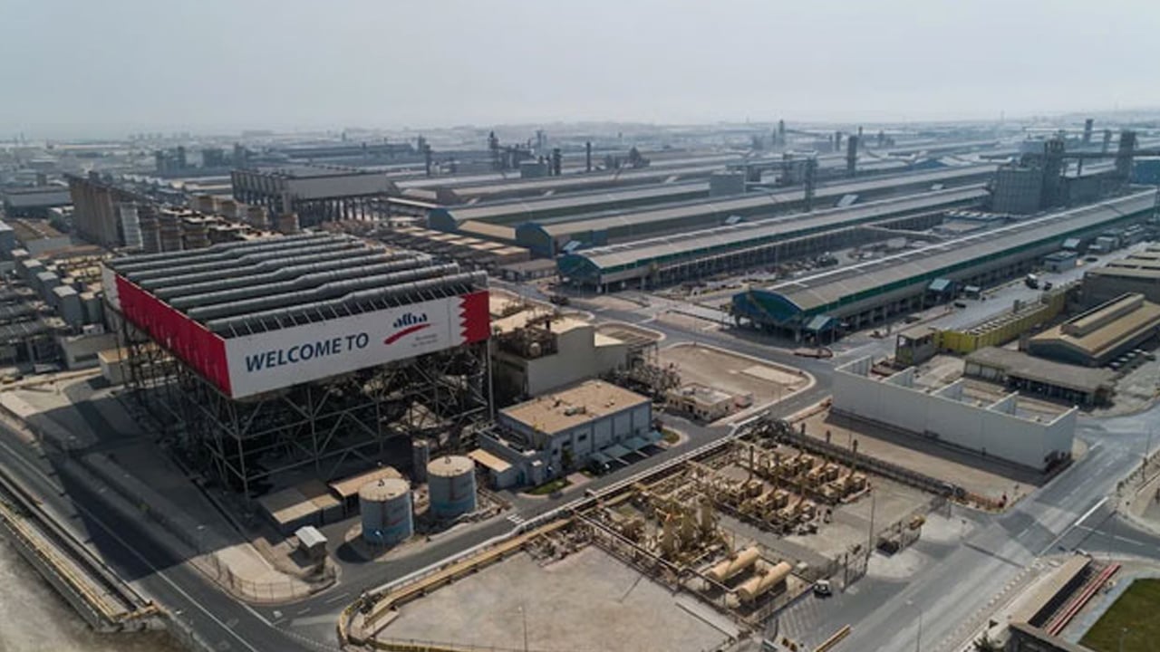 ইরানি হামলায় বিশ্বের দুই বৃহত্তম অ্যালুমিনিয়াম কারখানা ক্ষতিগ্রস্ত