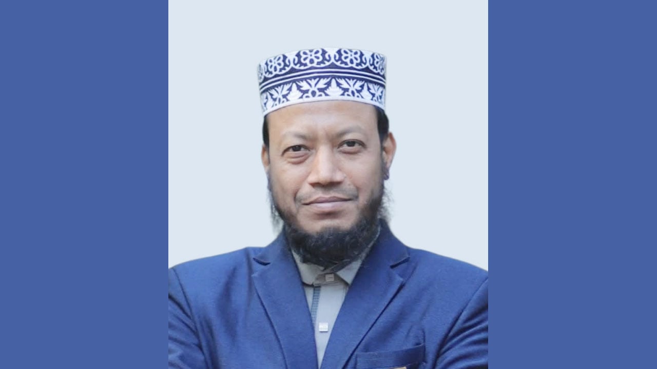 ফেসবুক পেজ ফেরত পেয়েই ভোট চেয়ে ভিডিও আপলোড আমির হামজার