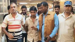 হ্যান্ডকাফসহ পালিয়ে লাইভে, শেষ পর্যন্ত গ্রেপ্তার আসির