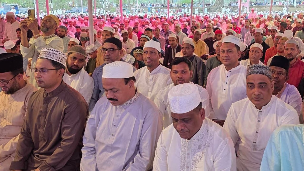 শিক্ষা ও স্বাস্থ্য খাতের উন্নয়নে নিরলসভাবে কাজ করছে সরকার