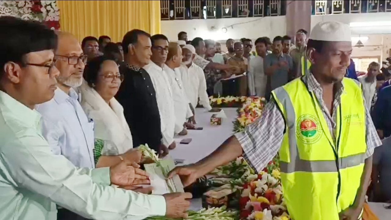 কোনো দুর্নীতি সিটি করপোরেশনের কাউকে যেন স্পর্শ না করে