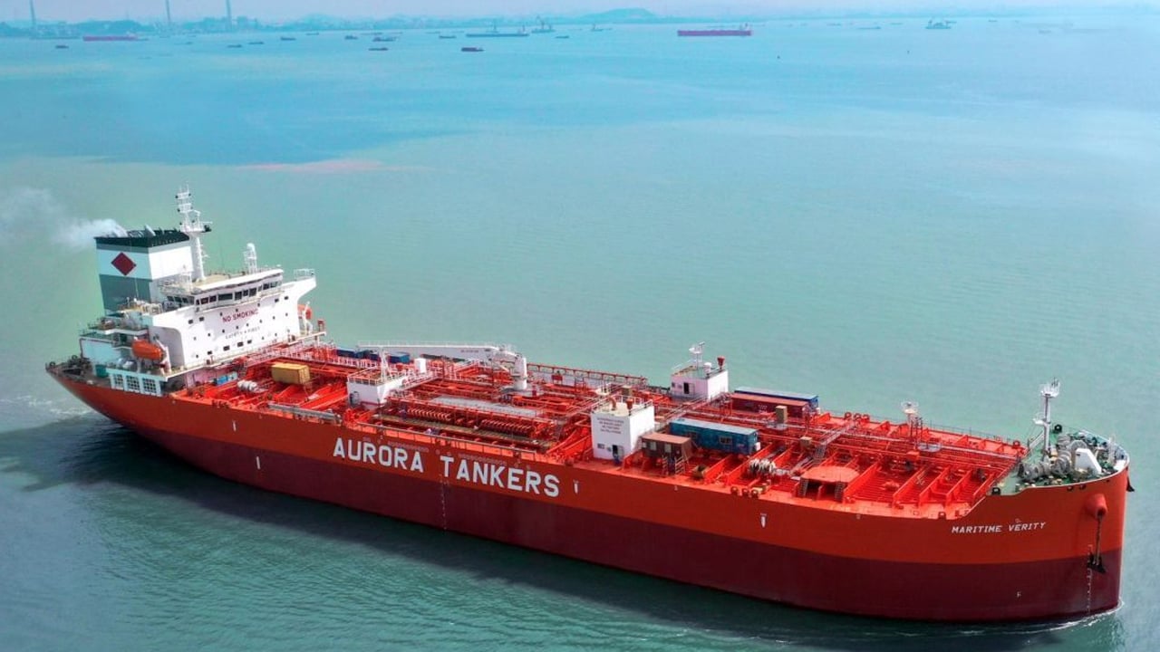 হরমুজ সংকটের মধ্যে ইরান থেকে এলপিজি আমদানি শুরু ভারতের