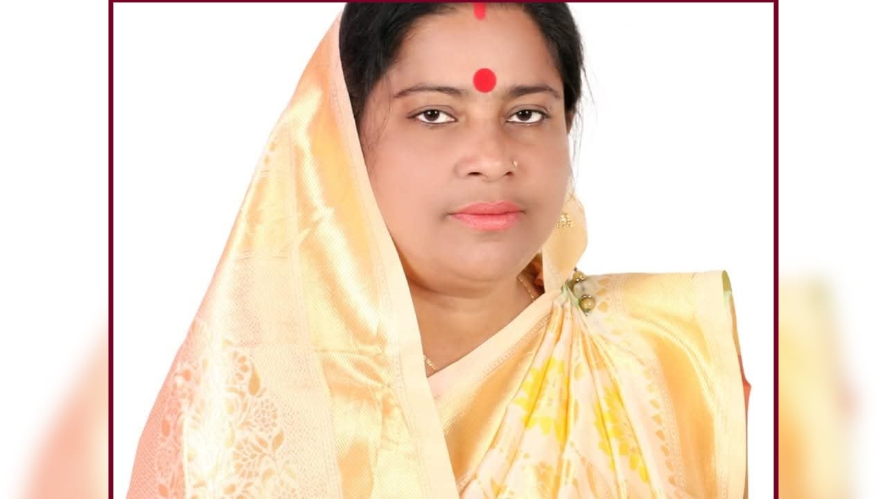 কোটালীপাড়া যুব মহিলা লীগের সাধারণ সম্পাদক গ্রেপ্তার