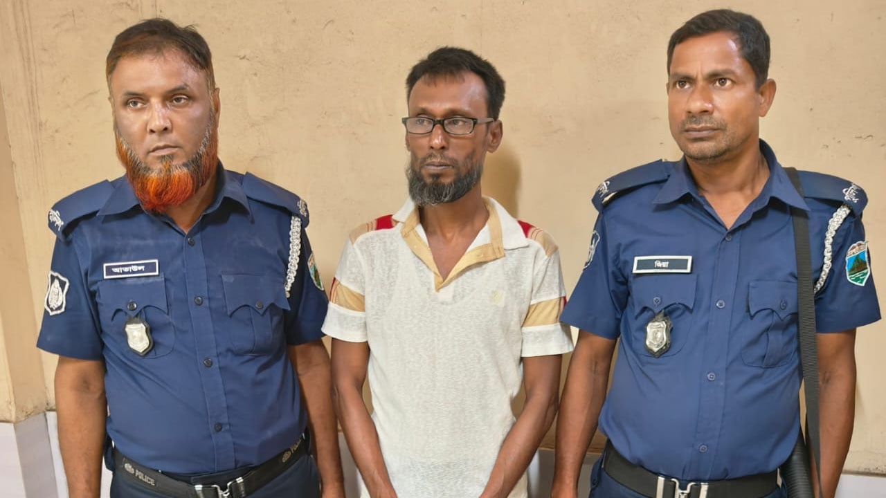 বগুড়ায় আ. লীগ নেতা লিংকন গ্রেপ্তার