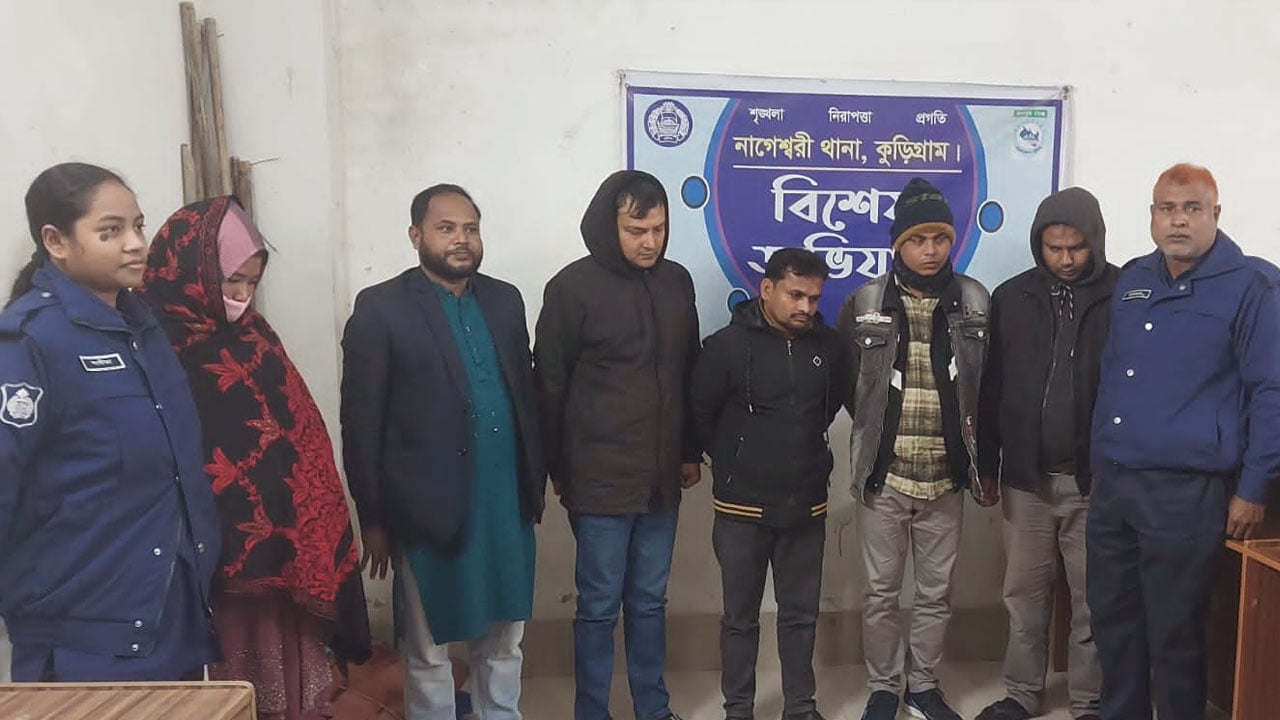 প্রশ্নপত্র ফাঁস: বিএনপি নেতাসহ ১১ জন আটক