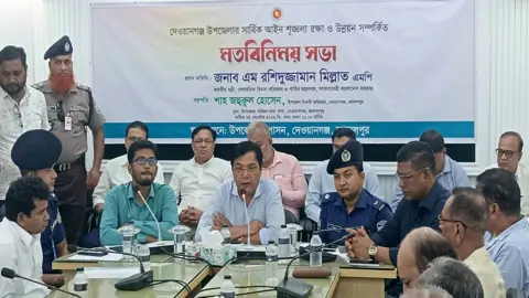 বাহাদুরাবাদ-বালাসী রুটে সেতু করেই ছাড়ব: বিমানমন্ত্রী
