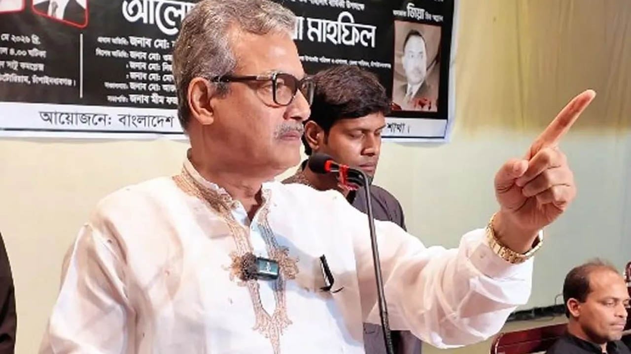 চাঁপাইনবাবগঞ্জ জেলা বিএনপির সবাই জামায়াতের গুপ্ত: হারুনুর রশিদ
