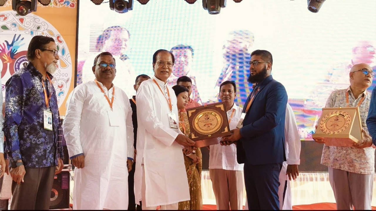 মাদক ও ক্যাসিনোমুক্ত সমাজ গঠনে সবাইকে এগিয়ে আসতে হবে: মন্ত্রী দুলু