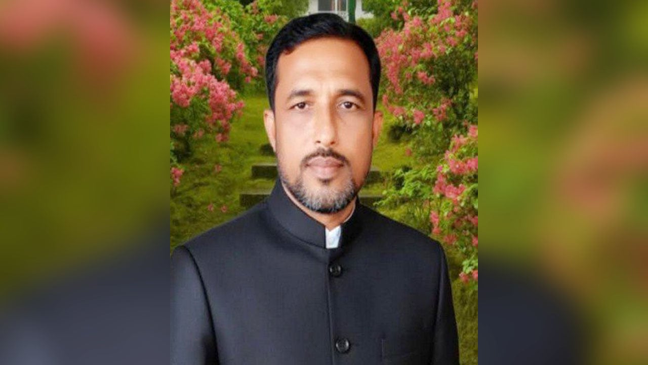 নদী থেকে বালু চুরির প্রতিবাদ, নারীসহ ৬ জনকে বিএনপি নেতার মারধর