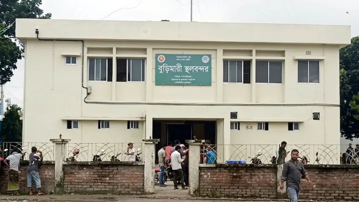 পূজায় বুড়িমারী স্থলবন্দর এক সপ্তাহ বন্ধ থাকবে