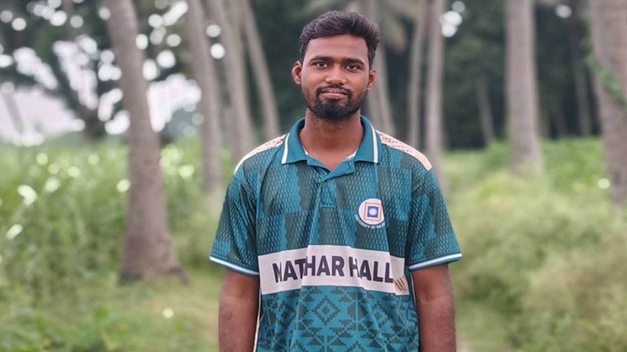 ড্রপআউট হয়েও হলে থাকেন রাবি হল ছাত্রদল সেক্রেটারি নিশাত