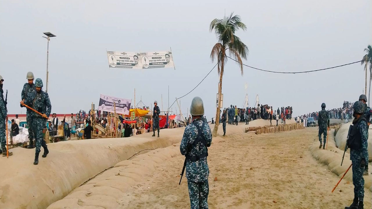 স্লোগানকে কেন্দ্র করে বিএনপি–এনসিপি সংঘর্ষ, আহত ১০