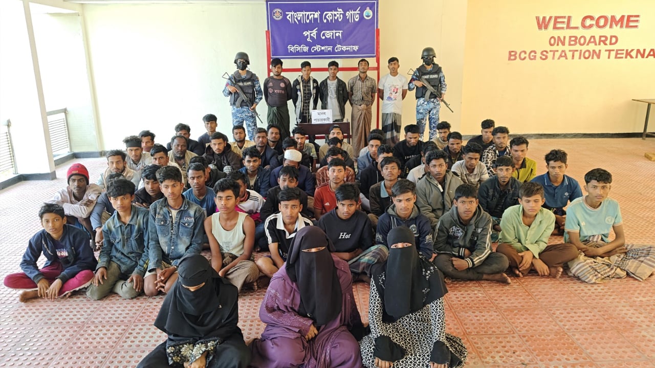 মালয়েশিয়ায় পাচারের সময় ৫৫ জন উদ্ধার, ৫ পাচারকারী আটক