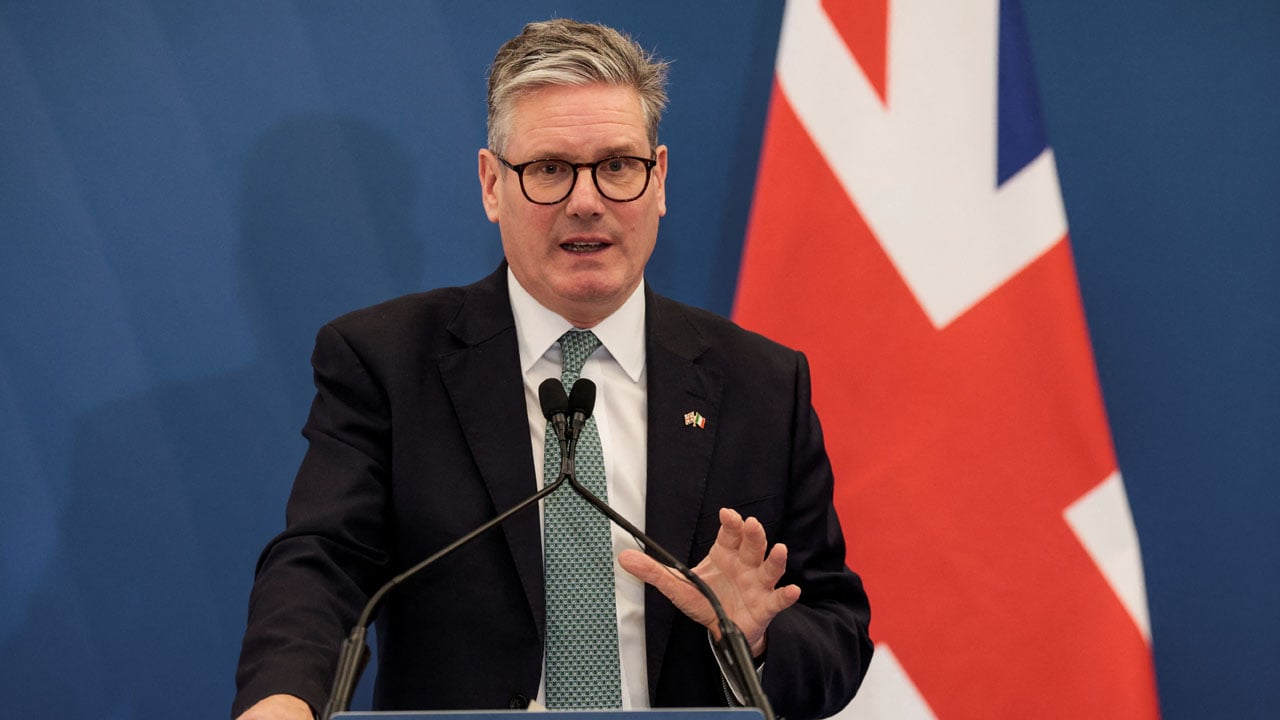 যুক্তরাজ্যকে মাথা ঠান্ডা রাখতে হবে, বললেন প্রধানমন্ত্রী স্টারমার