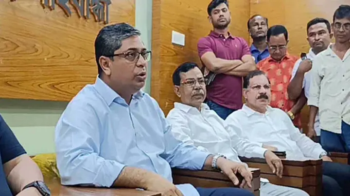 মানুষকে হয়তো বেহেশতের গ্যারান্টি দিতে পারব না, উন্নয়নের গ্যারান্টি দেব