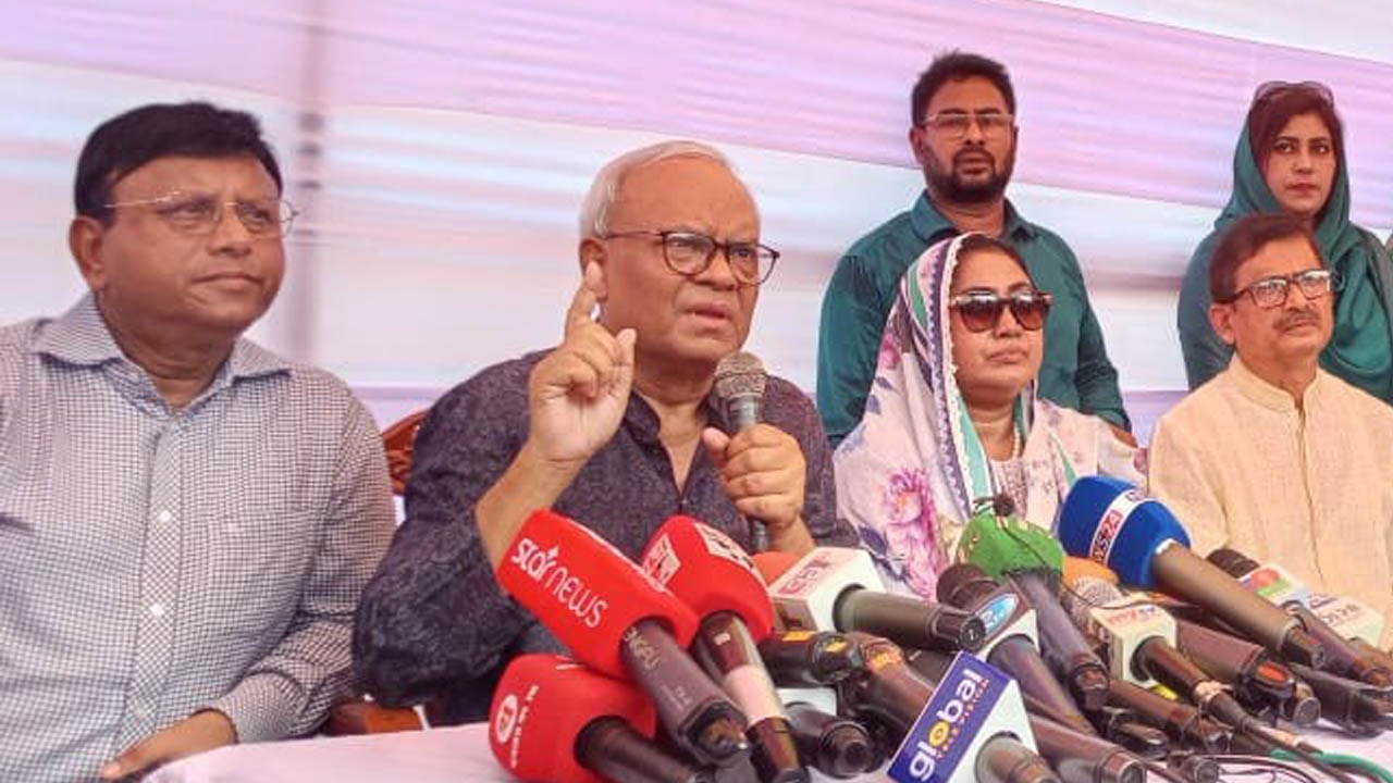 সেফ এক্সিটের কথা শেখ হাসিনাকে বলেছিলাম: রিজভী