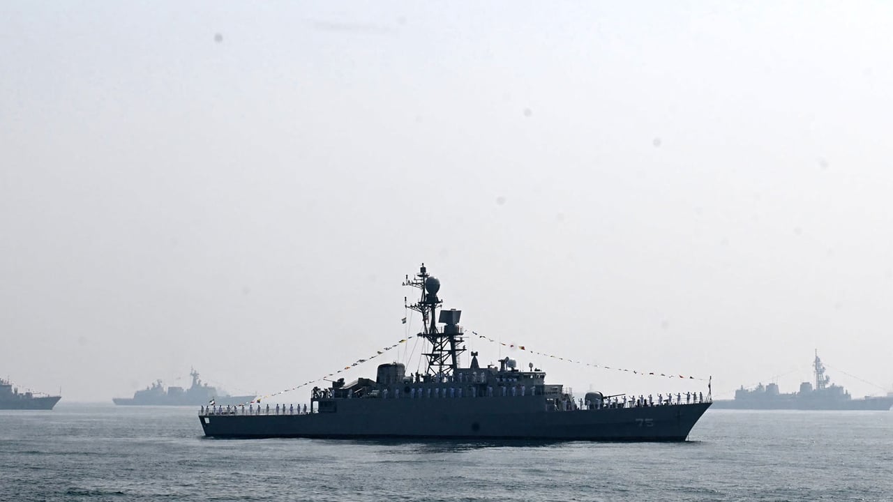 ইরানের ২০টিরও বেশি জাহাজে ডুবিয়ে দেওয়ার দাবি যুক্তরাষ্ট্রের