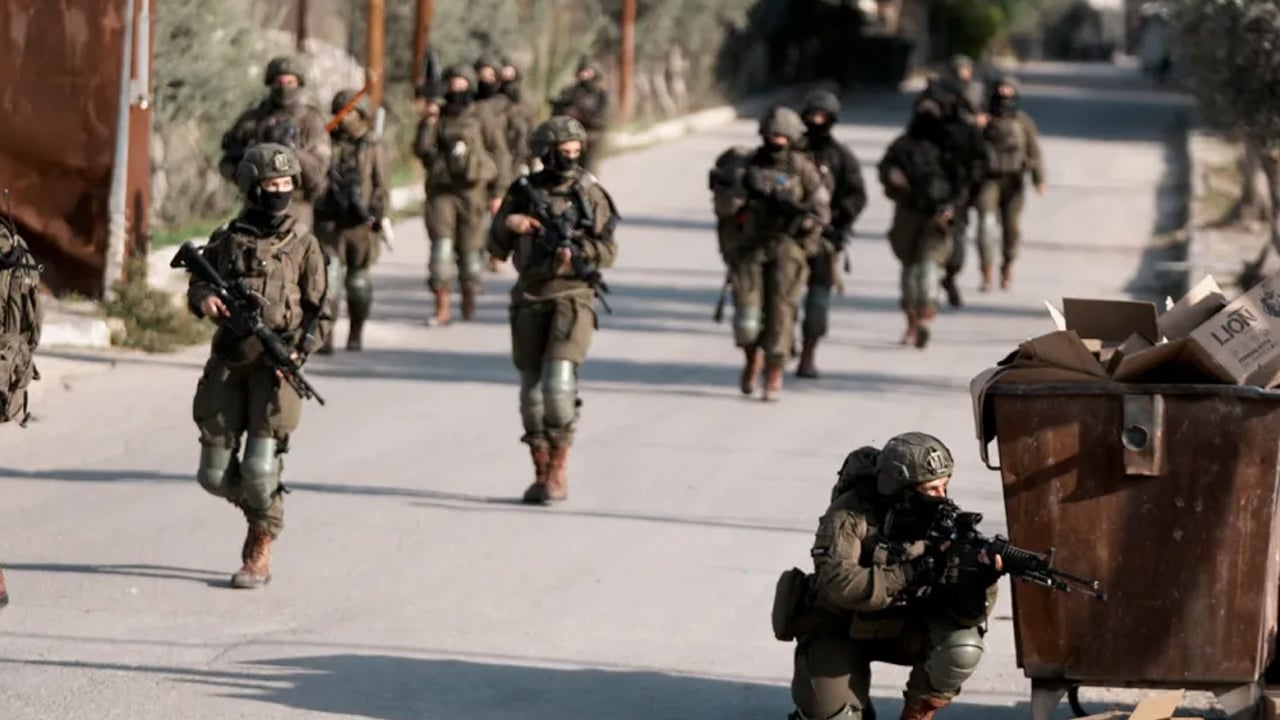 ভুল করে ইহুদি যুবককে গুলি করল ইসরাইলি সেনাবাহিনী