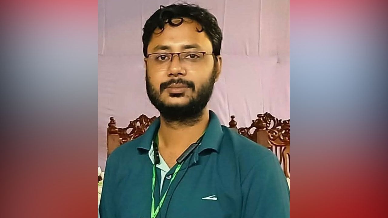 পলাশবাড়ি থানায় বাগ্‌বিতণ্ডার ঘটনায় জামায়াত নেতা গ্রেপ্তার