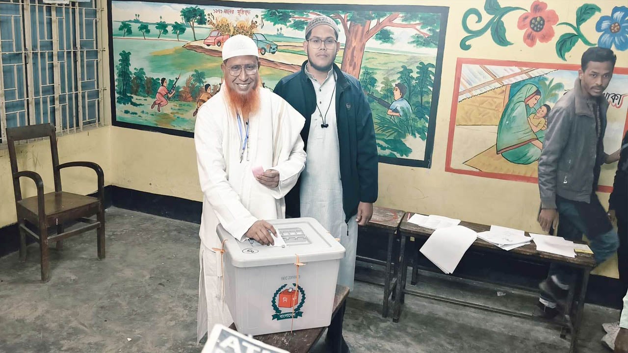 দিনাজপুর সদর আসনে এগিয়ে জামায়াত প্রার্থী