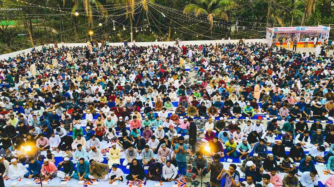 চট্টগ্রাম বিশ্ববিদ্যালয়ে সাড়ে ৩ হাজার শিক্ষার্থী নিয়ে ছাত্রশিবিরের ইফতার মাহফিল