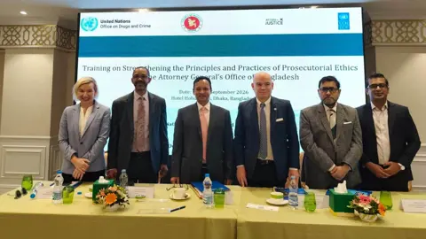 ন্যায়বিচার প্রতিষ্ঠার অঙ্গীকার নিয়ে দায়িত্ব পালনের আহ্বান
