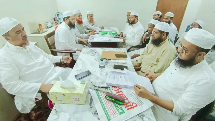 দুর্নীতিবাজ-চাঁদাবাজদের নির্বাচনে ঠেকাতে ইসিকে কার্যকর কৌশল নিতে হবে
