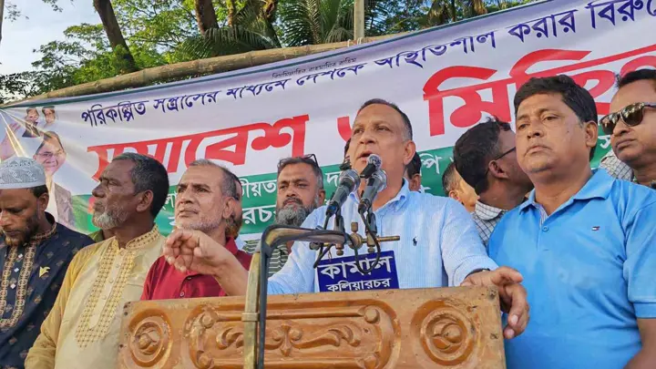 ‘বিরোধী দলের নেতাদের মুখে মধু, অন্তরে বিষ’