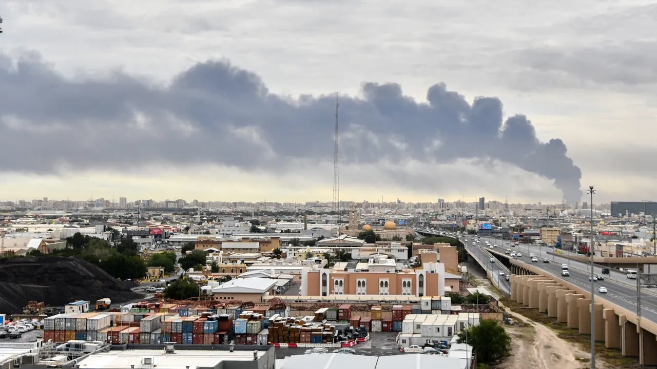 কুয়েতের পানি শোধনাগারে হামলার জন্য ইসরাইলকে দায়ী করল ইরান