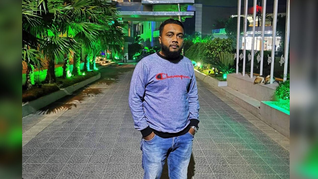 ৬ হাজার লিটার অবৈধ তেল মজুদ করছিল যুবলীগ নেতা