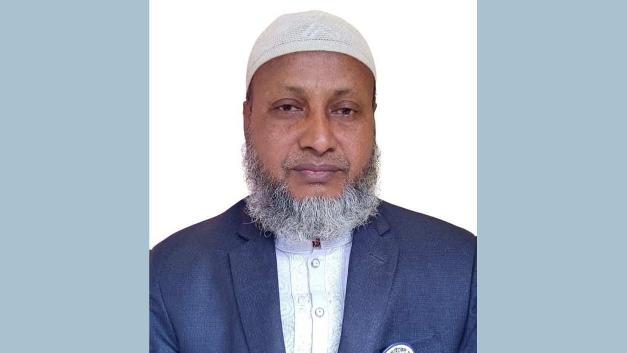 সম্মাননা পেলেন ইউপি চেয়ারম্যান লিয়াকত খন্দকার