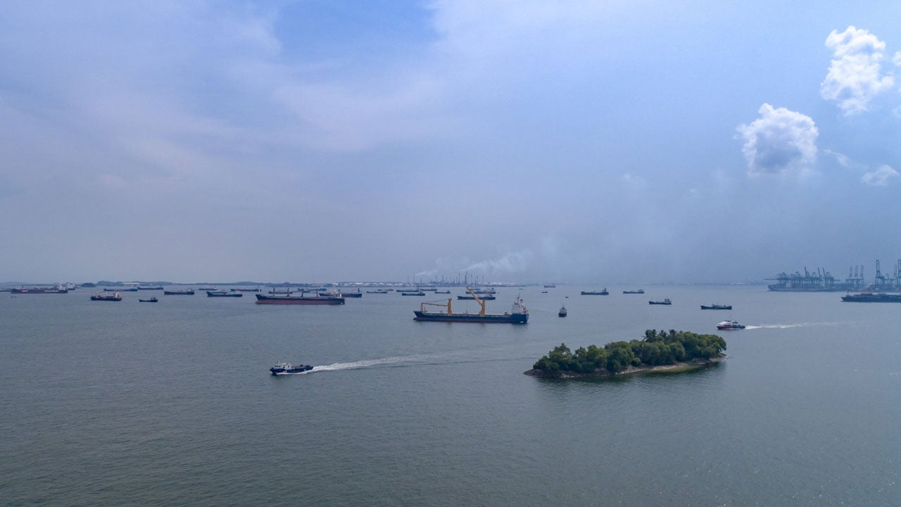 হরমুজ ইস্যুর মধ্যেই মালাক্কা প্রণালি উন্মুক্ত রাখার ঘোষণা সিঙ্গাপুর-ইন্দোনেশিয়ার