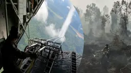 ইন্দোনেশিয়ার দাবানলের ধোঁয়ায় বিপর্যস্ত মালয়েশিয়া, কৃত্রিম বৃষ্টির উদ্যোগ