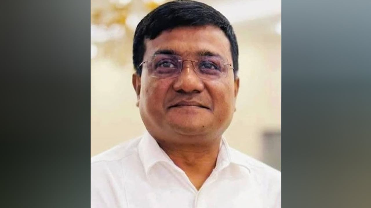 প্রধানমন্ত্রীর একান্ত সচিব হলেন মেহেদুল ইসলাম