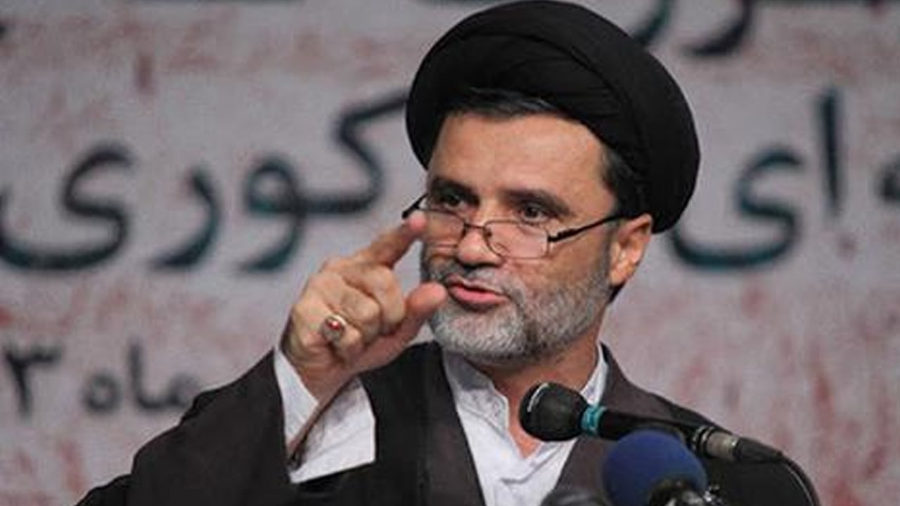 হরমুজ প্রণালিতে জাহাজ চলাচলে শুল্ক আরোপ করবে ইরান