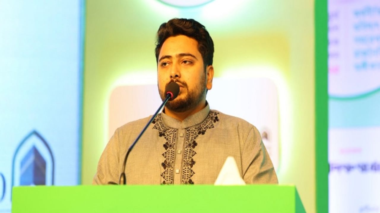 শান্তিপূর্ণ পরিবর্তন না হলে অস্থিতিশীলতা থেকে যাবে : নাহিদ ইসলাম