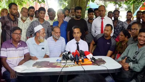 রংপুরে প্রিপেইড মিটার বাতিল না হলে নেসকোর বিরুদ্ধে গণপ্রতিরোধের হুঁশিয়ারি
