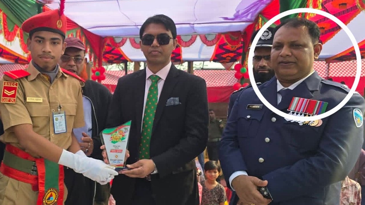 আমার দেশ-এ সংবাদ প্রকাশের পর জনস্বার্থে ওসি বদলি