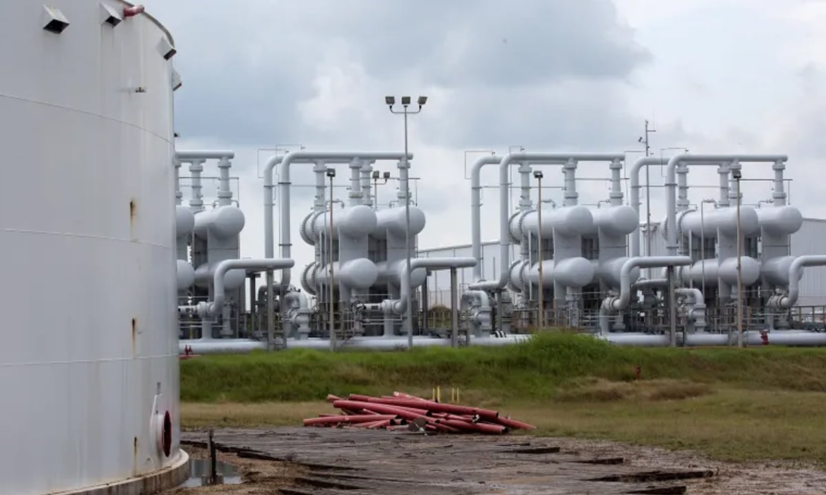 কৌশলগত তেল ভাণ্ডার: ইরান সংকট মোকাবেলায় কতটা প্রস্তুত বিশ্ব