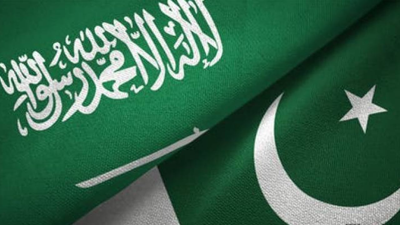 পাকিস্তানকে ৮ বিলিয়ন ডলারের সহায়তার ঘোষণা সৌদি আরবের