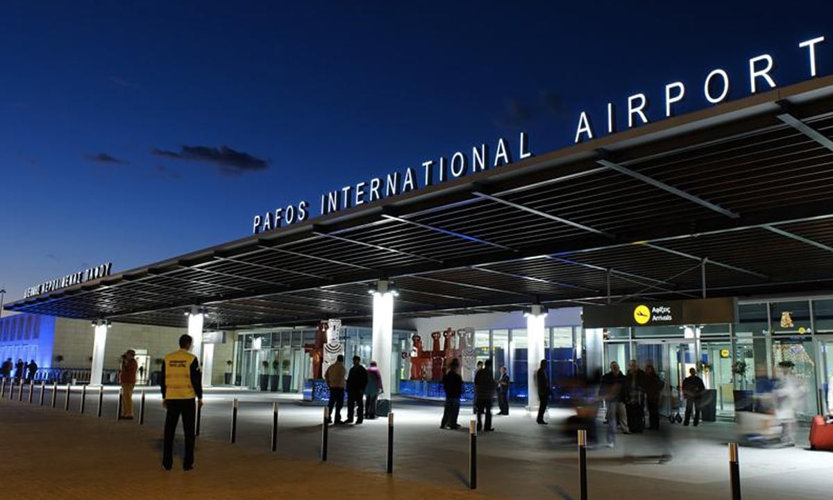 রাডারে সন্দেহজনক বস্তু দেখে বিমানবন্দর খালি করল সাইপ্রাস