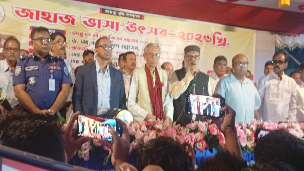 বাংলাদেশ সাম্প্রদায়িক সম্প্রীতির দেশ: ধর্ম উপদেষ্টা