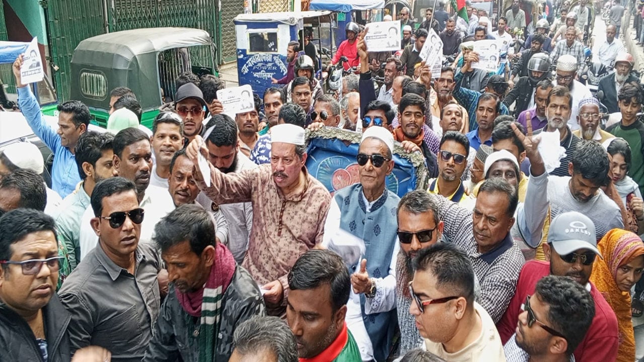 বরিশালে প্রার্থীদের আনুষ্ঠানিক প্রচার শুরু