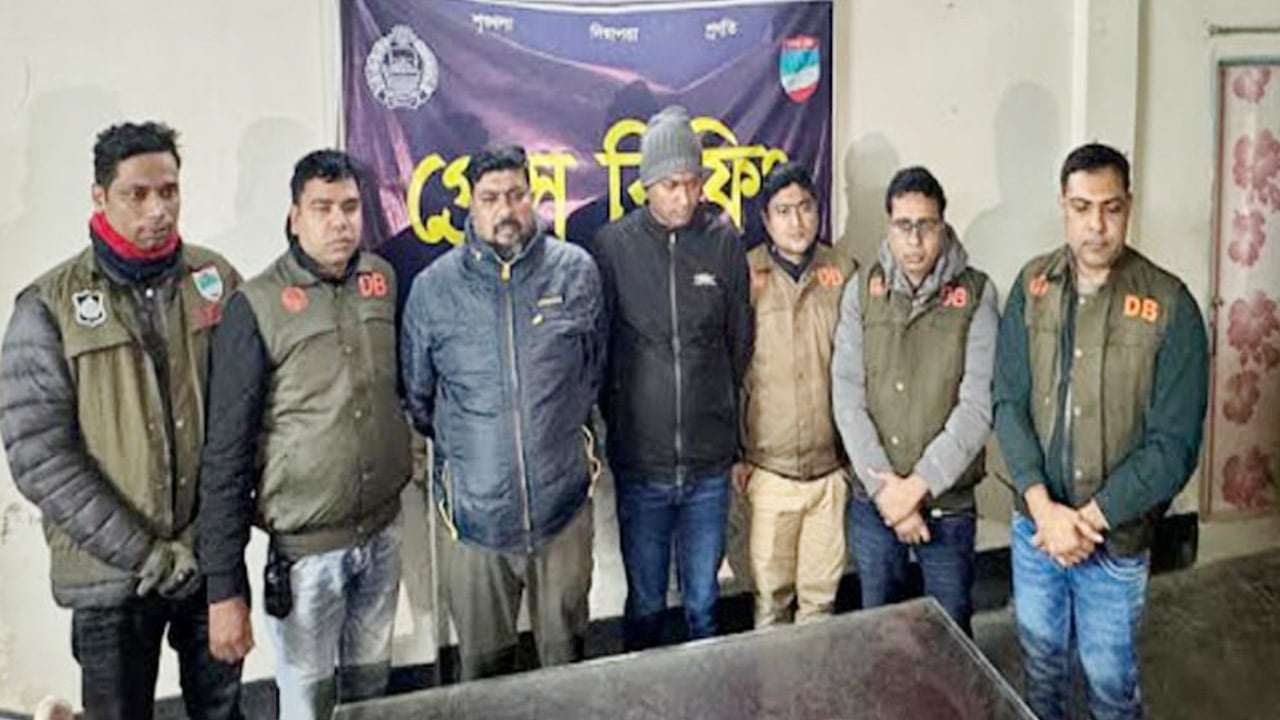 বিএনপি নেতাকে গুলি করে হত্যা, জামাইসহ আটক ২