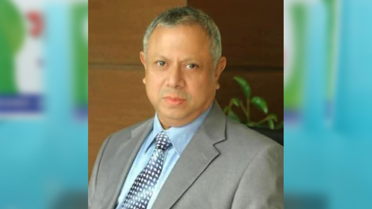 আ.লীগের সাবেক এমপির পক্ষে মনোনয়নপত্র দাখিল ছাত্রদলের সাবেক নেতার