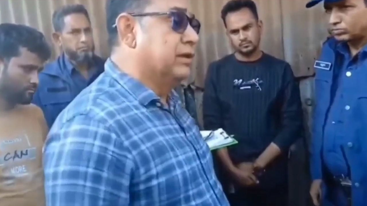 এবার ইউএনওকে শাসালেন বিএনপি নেতা